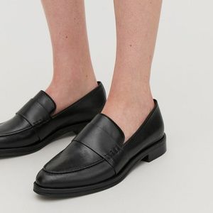 COS black leather loafers (sz 39, best for 8-8.5)